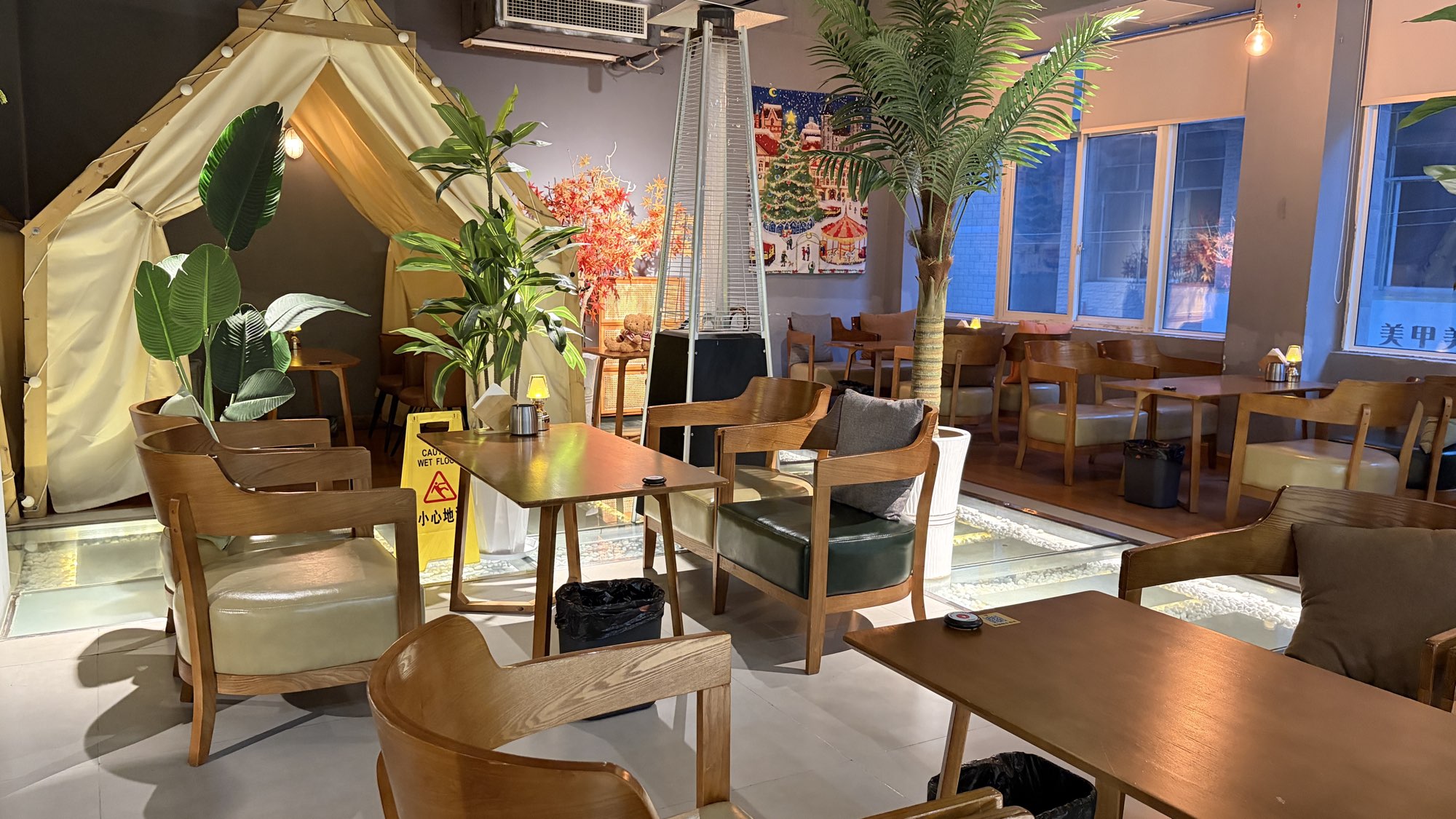 室内帐篷区